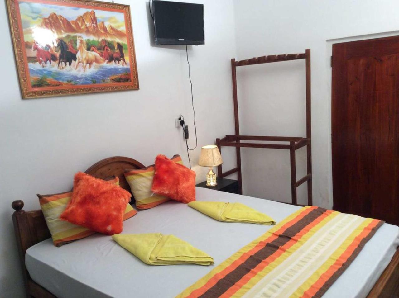 Yoho R K Tourist Villa Негомбо Екстер'єр фото