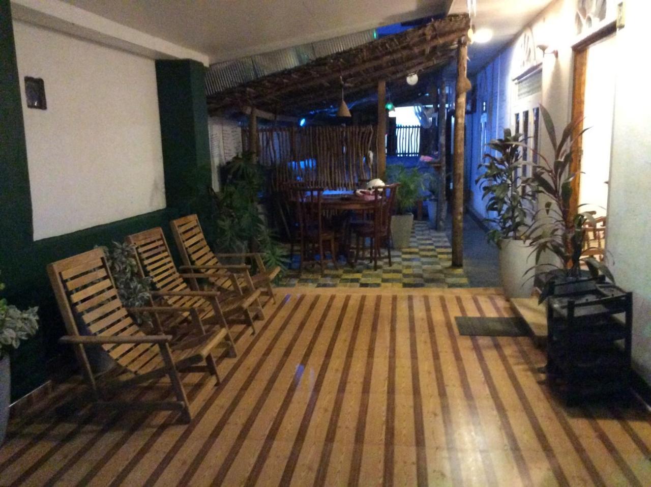 Yoho R K Tourist Villa Негомбо Екстер'єр фото